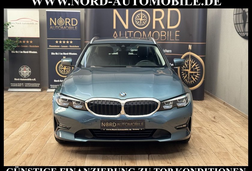 BMW 318 318 d Touring Advantage *LED*AHK*StHz*DisplayKey