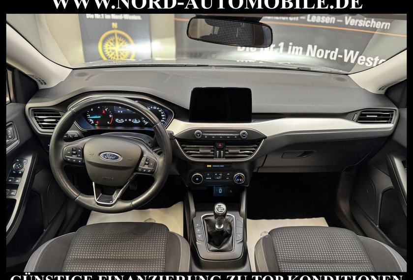Ford Focus Focus Turnier 1.5 EcoBlue *AHK*LED*SPUR*NAVI* Co