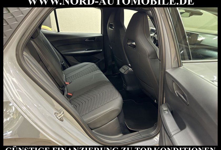 Cupra Born Born 150KW Automatik Kamera//Navi/Wärmepumpe