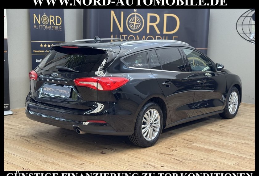 Ford Focus Focus Turnier 1.5 EcoBlue Titanium *LED*AHK*ACC*