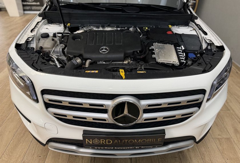 Mercedes-Benz GLB 200 GLB 200 d 4MATIC *7-SITZER*DISTRO+*AHK*PANO*LED*