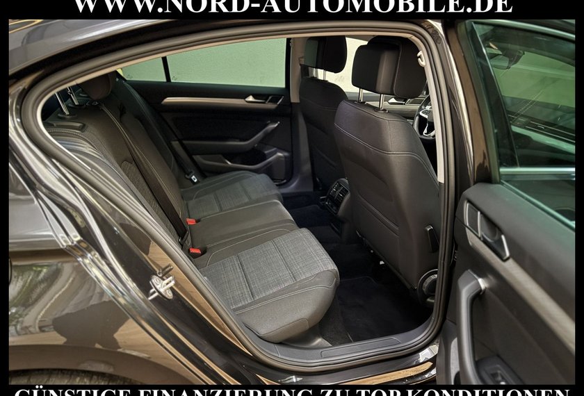 Volkswagen Passat Passat Lim. 2.0 TDI DSG Business LED*VIRT*TOP-KM