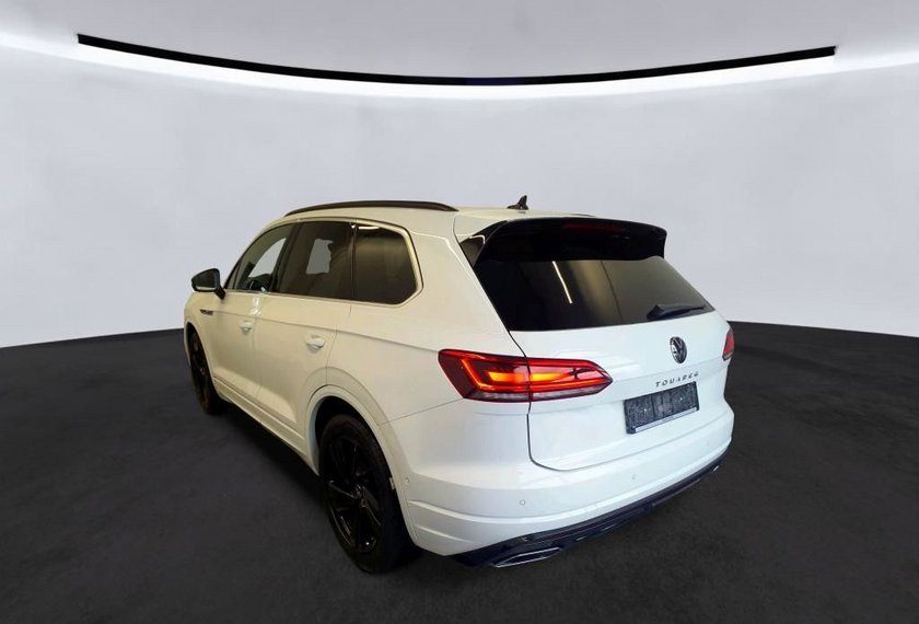 Volkswagen Touareg Touareg 3.0TDI R-Line 4MOT Luft/AHK/ACC/20/Leder
