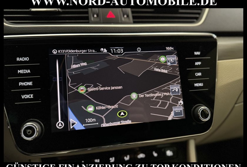 Skoda Superb Superb Combi 2.0 TDI Style DSG Kamera/Navi/LED