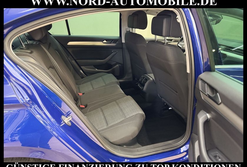 Volkswagen Passat Passat Lim. 2.0 TDI DSG R-Line Dig.Cockpit/StHz/
