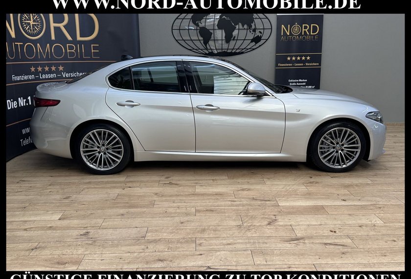 Alfa Romeo Giulia Giulia 2.2 JTDM LUSSO TI *PANO*LEDER*ACC*UPE:56*