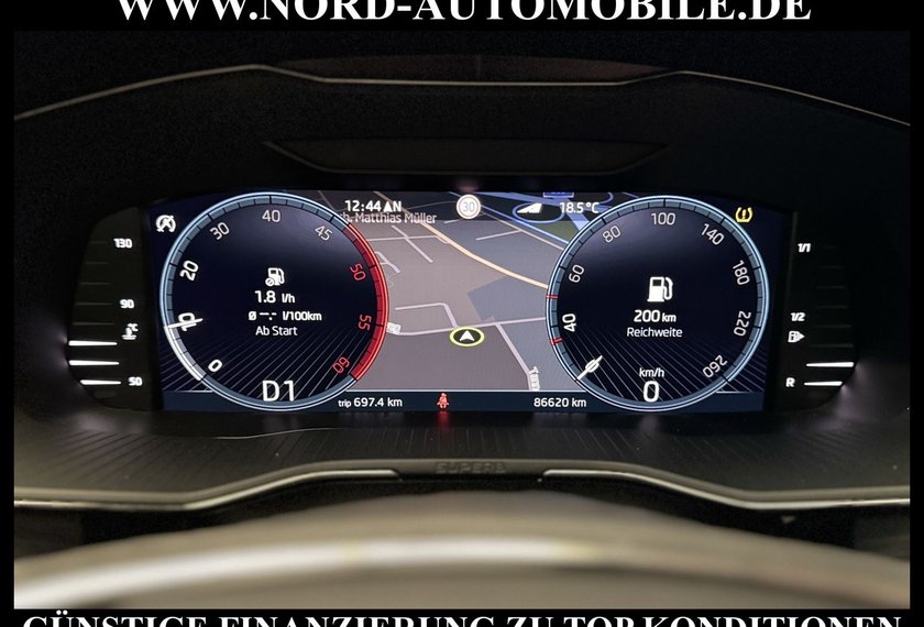Skoda Superb Superb Combi 2.0 TDI Style 4x4 DSG AHK/Leder/Kam