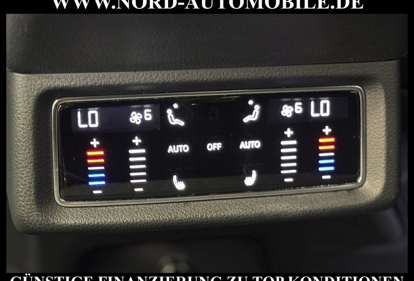 Audi e-tron e-tron Sportback S-Line Black Edition Pano/21/