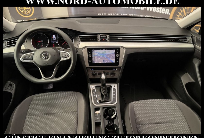Volkswagen Passat Variant Passat Variant 1.6 TDI DSG Navi*LED*