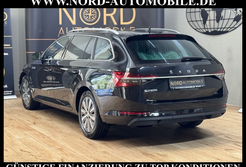 Skoda Superb Superb Combi 2.0 TDI Style DSG Kamera/Navi/LED
