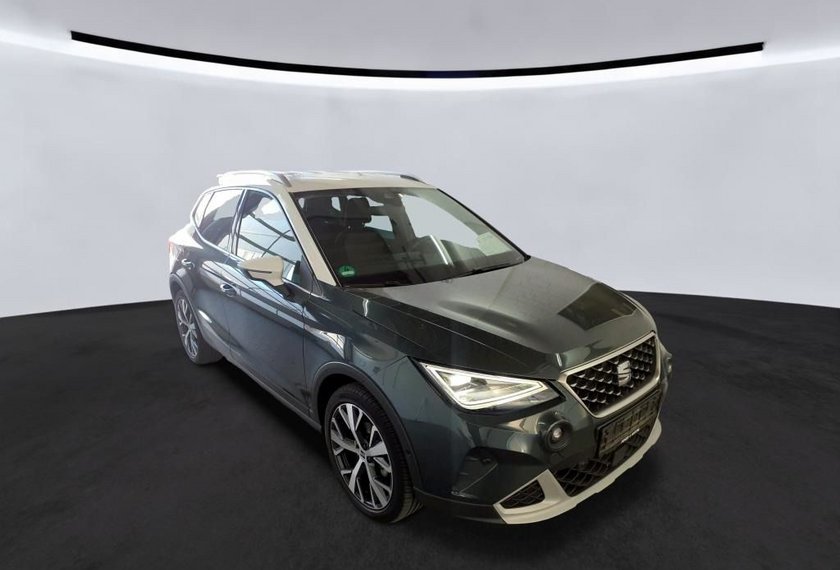 Seat Arona Arona Xperience 1.0 TSI DSG Kamera/18/Navi/LED