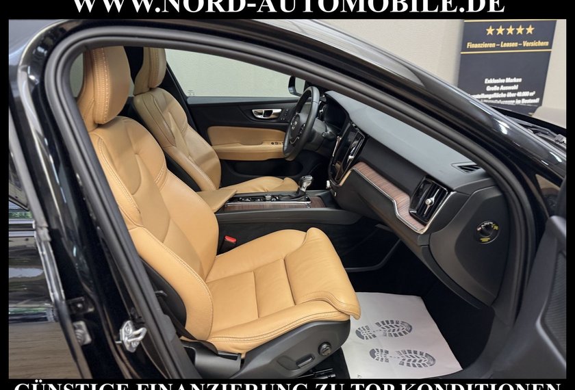 Volvo V60 V60 Cross Country Pro AWD LED*PANO*H&amp;K*KAM*LEDER