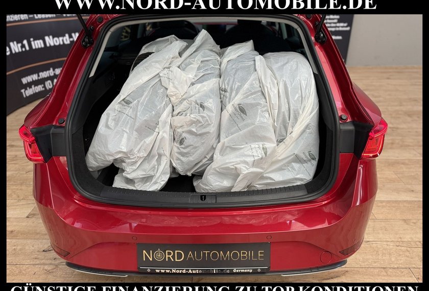 Seat Leon Leon Sportstourer FR 1.5 eTSI DSG Pano/AHK/18/