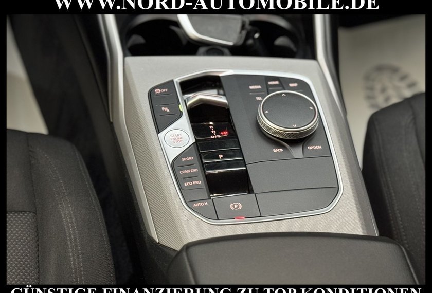 BMW 320 320 d Touring xDrive *LED*AHK*Curved*Shadow*MJ23