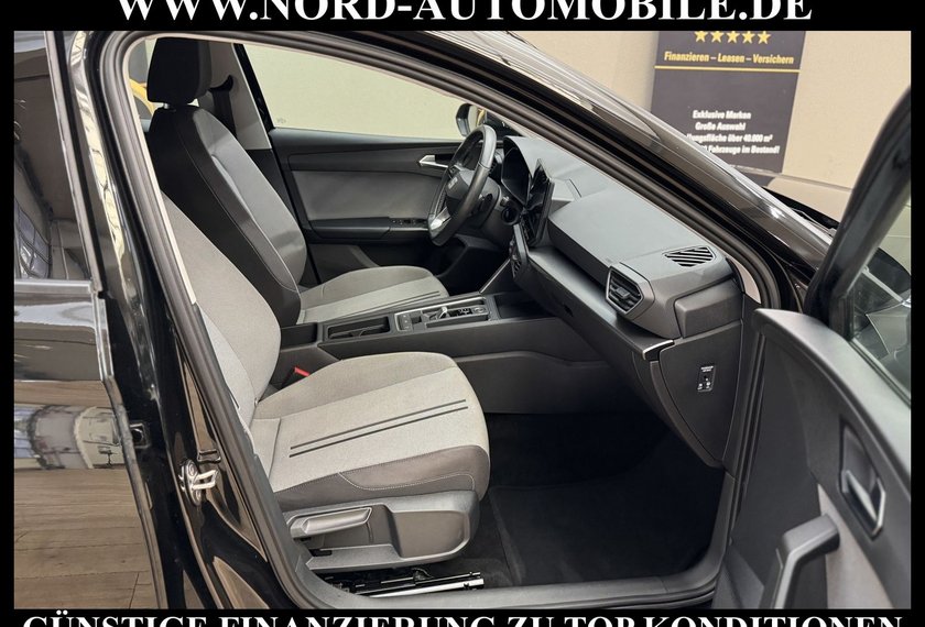 Seat Leon Leon Style 2.0 TDI DSG Navi/LED/APS