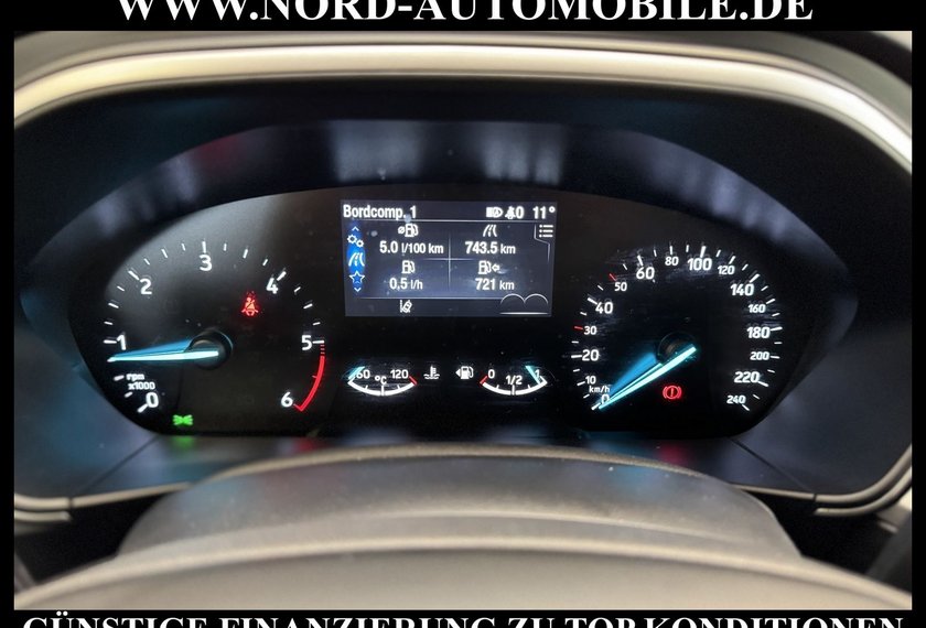 Ford Focus Focus Turnier 1.5 EcoBlue *LED*AHK*ACC*Kamera* C