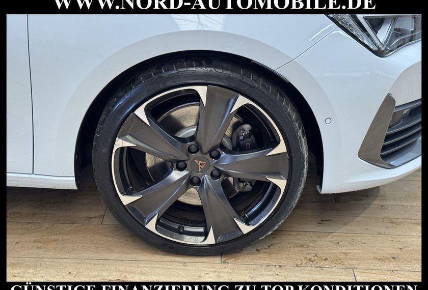 Cupra Leon Leon SP VZ 1.4 TSI e-HYBRID DSG AHK/Kamera/Navi/