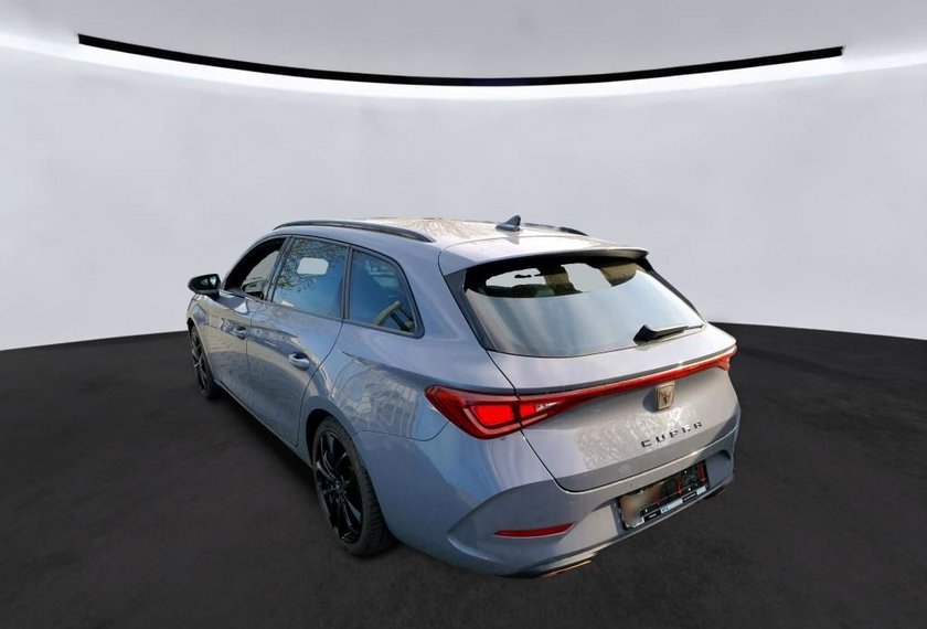 Cupra Leon Leon SP 1.4 TSI e-HYBRID DSG Kamera/ACC/Navi