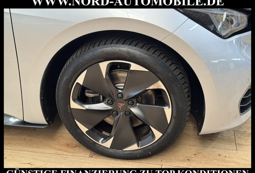 Cupra Born Born 170KW SHZ/LM19/Kamera/ACC/Navi/