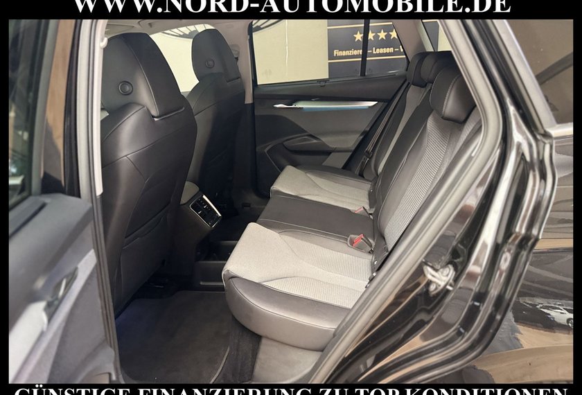 Skoda Enyaq Enyaq iV 80 Loft Wärmepumpe/AHK/Pano/Head-Up/