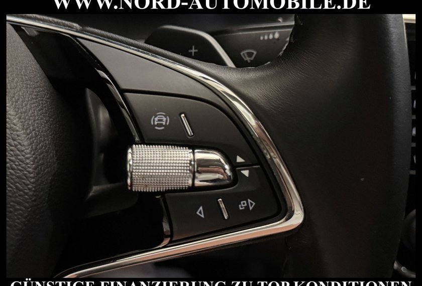 Skoda Superb Superb Combi Style 2.0 TDI DSG Virt.Cockpit/18/