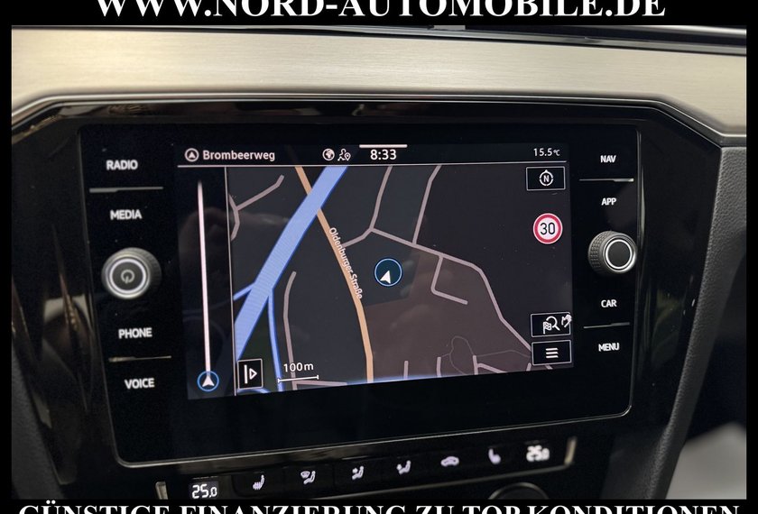 Volkswagen Passat Passat Lim. 2.0 TSI DSG Elegance Leder/Matrix/18