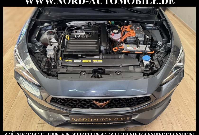Cupra Leon Leon SP 1.4 TSI e-HYBRID DSG Kamera/ACC/Navi/LED