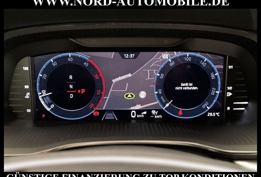 Skoda Octavia Octavia Combi 2.0 TDI DSG Style LEDER*AHK*MATRIX
