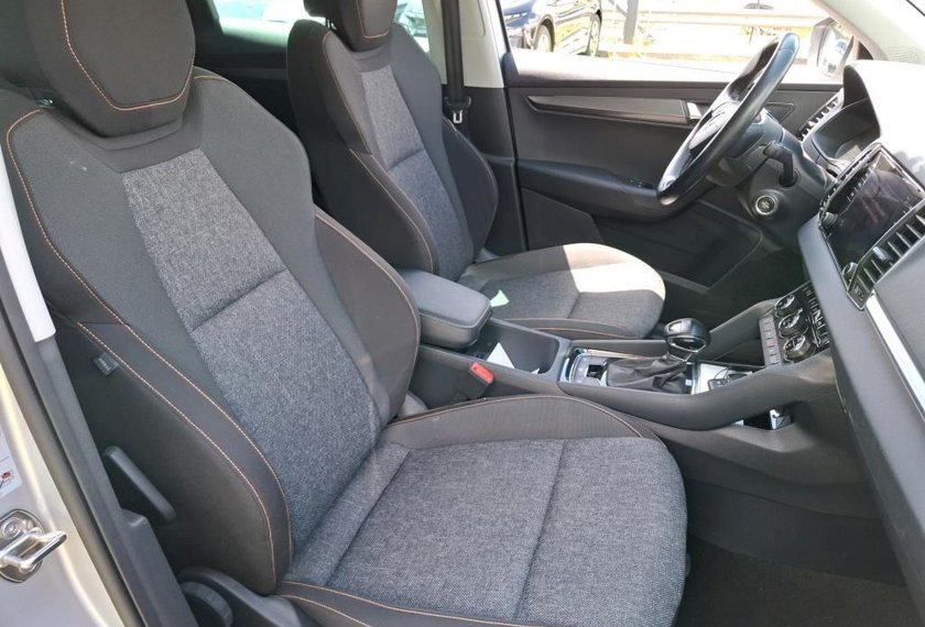 Skoda Karoq Karoq 1.5 TSI DSG Ambition Kamera/AHK/Navi/LED