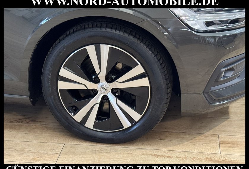 Volvo V60 V60 Kombi B4 D Momentum Pro *LED*AHK*STHZ*KAM*