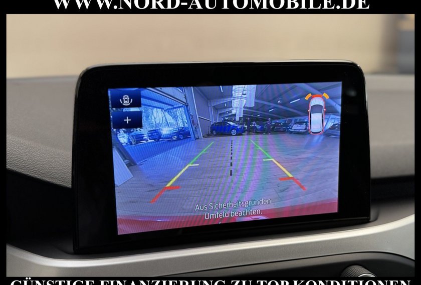 Ford Focus Focus Lim. 1.5 EcoBlue *LED*AHK*ACC*StHz*Kamera*