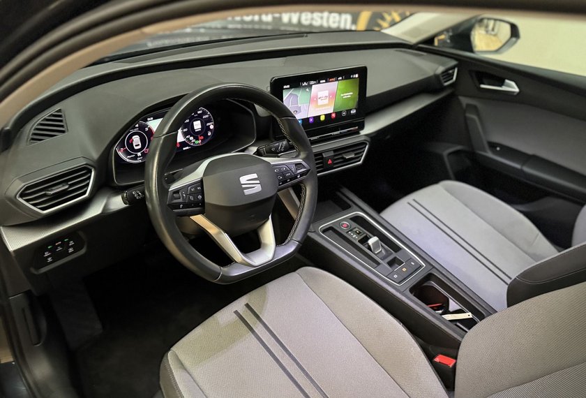 Seat Leon Leon SP Style 2.0 TDI DSG Navi/LED/PDC/SHZ