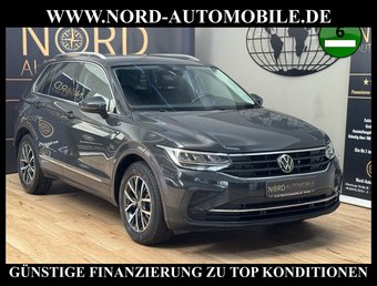 Volkswagen Tiguan Tiguan Life 2.0 TDI Navi/LED/PDC/ACC/17