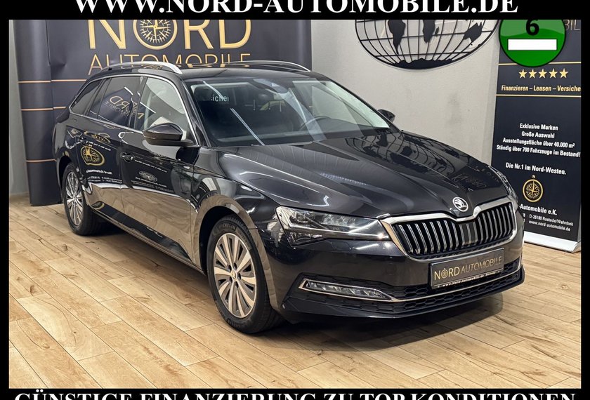 Skoda Superb Superb Combi 2.0 TDI Style DSG Navi/LED/Virt.Coc