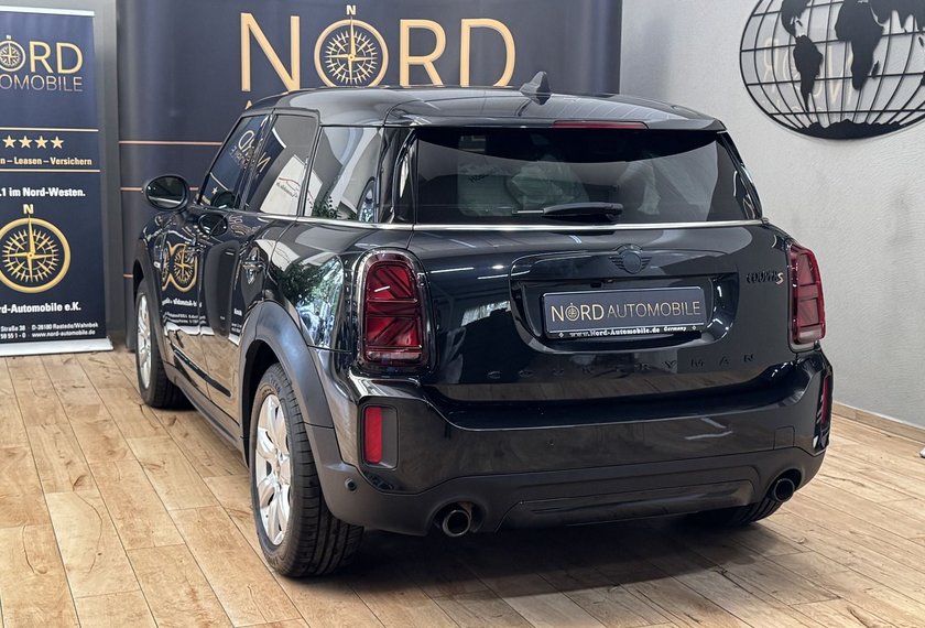 MINI Cooper Countryman Cooper Countryman S ALL4 Essential Trim *LED*NAV