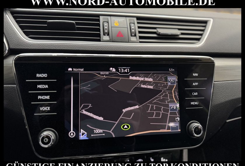 Skoda Superb Superb iV Combi Style 1.4 TSI DSG Leder/AHK/Navi