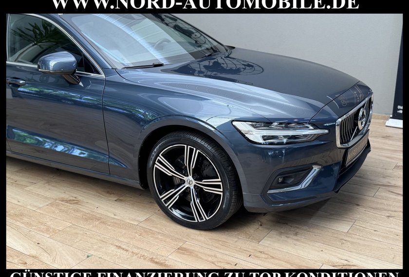Volvo V60 V60 Kombi T5 INSCRIPTION *PANO*AHK*19Z*UPE:61*