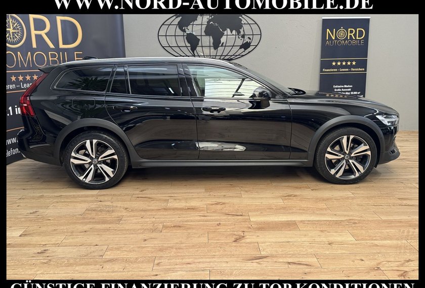 Volvo V60 V60 Cross Country Pro AWD LED*PANO*H&amp;K*KAM*LEDER