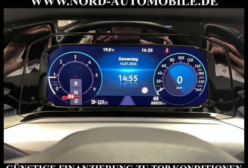 Volkswagen Golf Golf Variant Life 2.0 TDI SCR DSG Kamera/Navi/