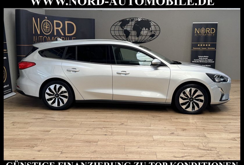 Ford Focus Focus Turnier 1.5 EcoBlue AHK*ACC*LED*KAM*17ZOLL