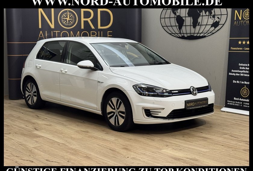 Volkswagen Golf Golf VII Lim. e-Golf *LED*Wärmepumpe*Kam*Navi*