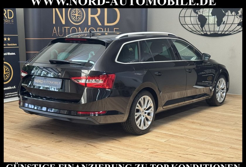 Skoda Superb Superb Combi Ambition 2.0 TDI DSG Virt.Cockpit