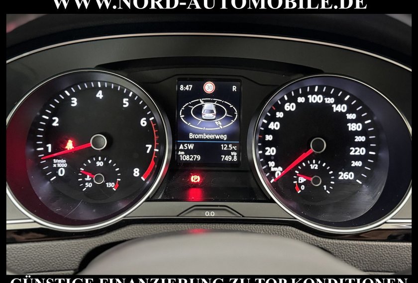 Volkswagen Passat Variant Passat Variant R-Line 1.5 TSI DSG Kamera/Navi/17
