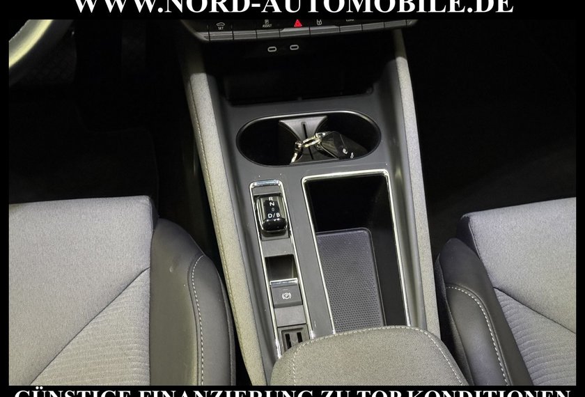 Skoda Enyaq Enyaq iV 60 Loft Panorama/Kamera/Teilleder/19