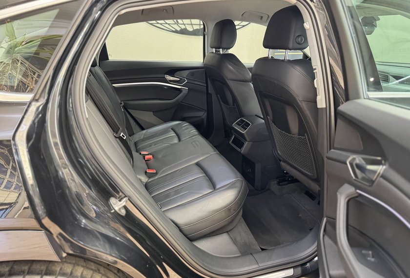 Audi e-tron e-tron Sportback 55 QU.Advanced Matrix/Head-Up/