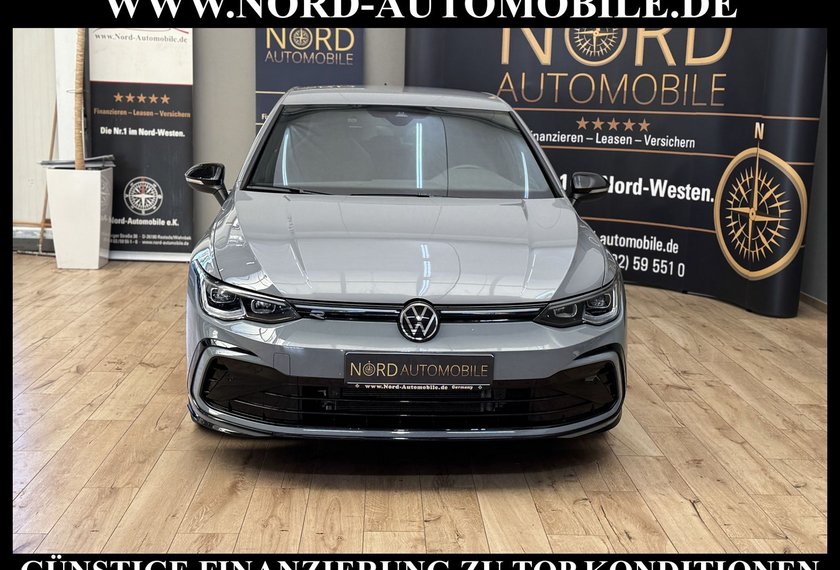 Volkswagen Golf Golf 1.5 eTSI DSG R-Line Black Style Kamera/18/