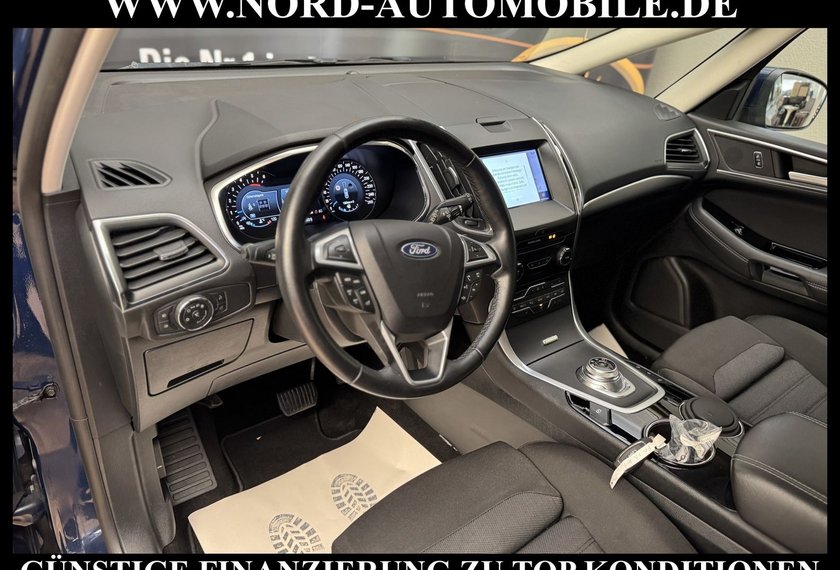 Ford S-Max S-MAX 2.0 EB TITANIUM *AHK*NAVI*SHZ*UPE:46