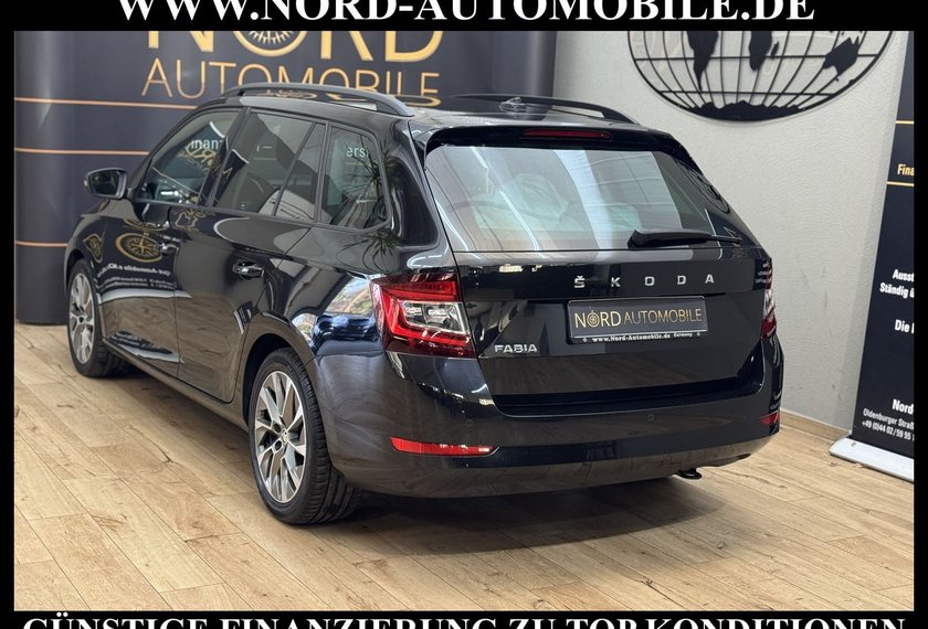 Skoda Fabia Fabia Combi Ambition DSG Navi/LED/PDC/AHK/16