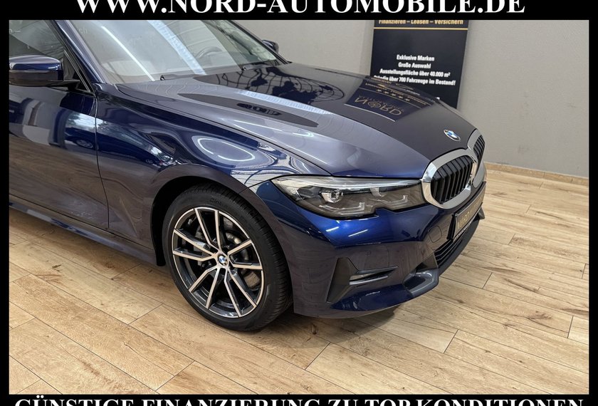 BMW 330 330 e Touring Sport Line *LED*AHK*ParkAss+*LiveC