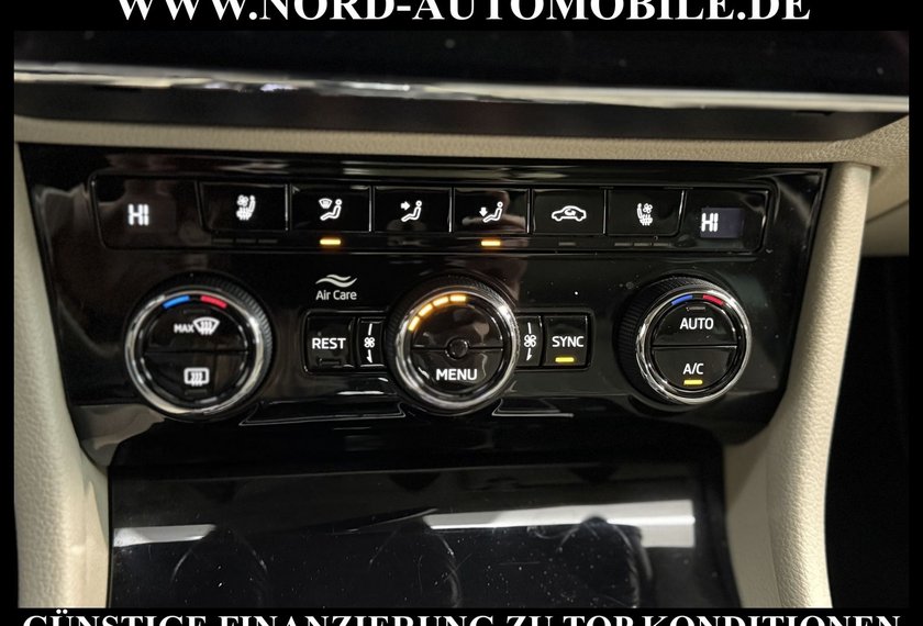 Skoda Superb Superb Combi Laurin &amp; Klement 2.0 TDI DSG AHK/19